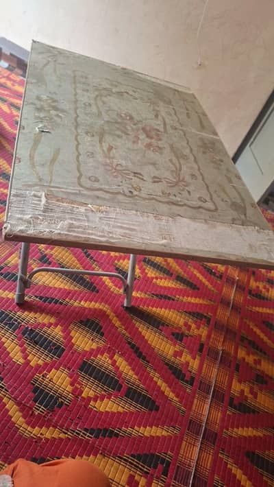 self made folding table in very good condition no damage