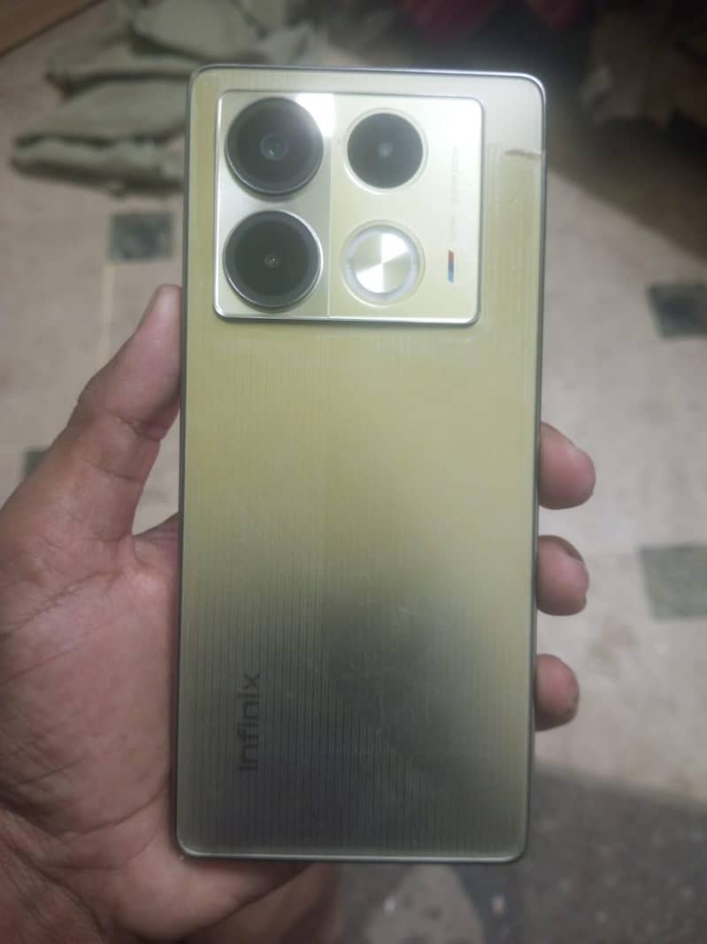 Infinix Note 40 0