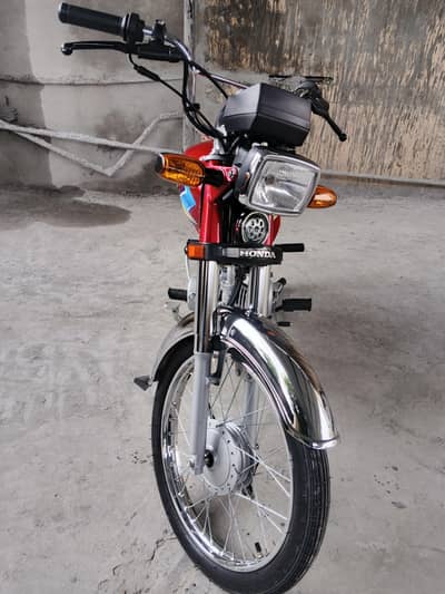 CD 70 2026 model