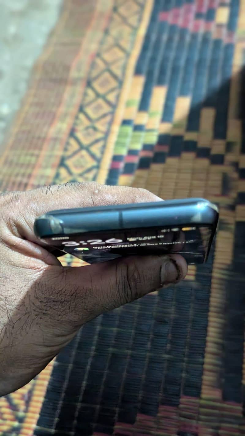 Google Pixel 8 2