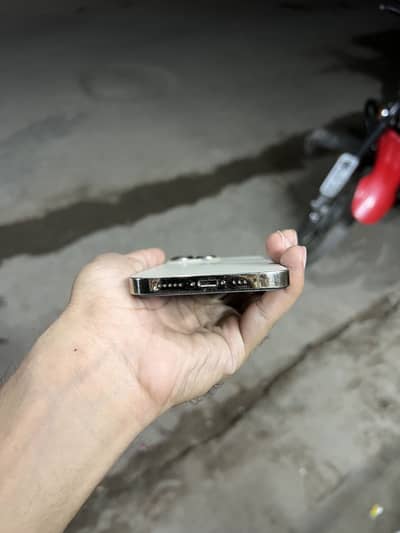 Apple iPhone 13 Pro