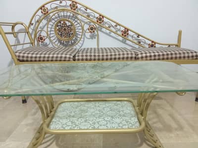 3 seater seaty good condition for sale in Karachi