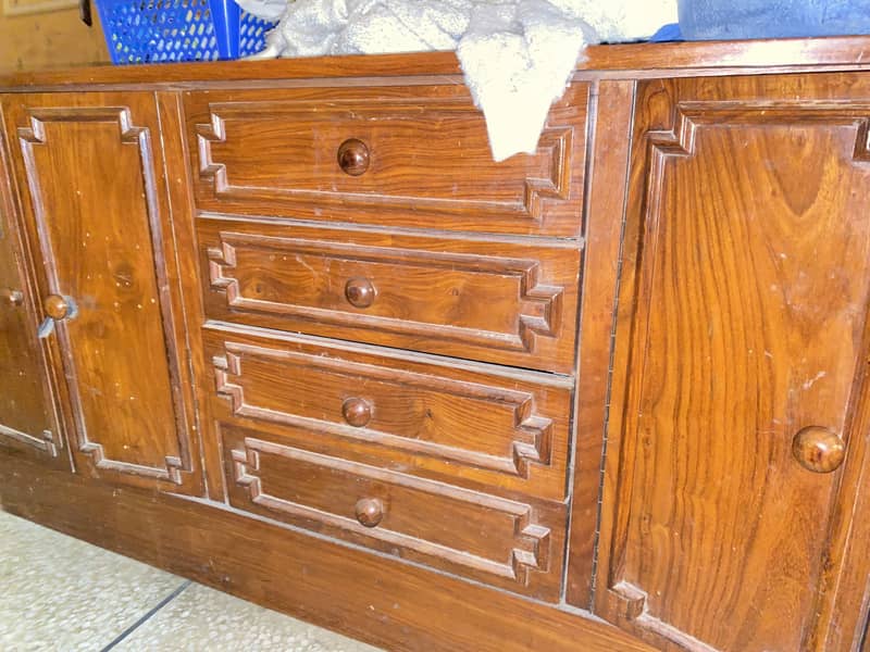Solid tali wood table 2