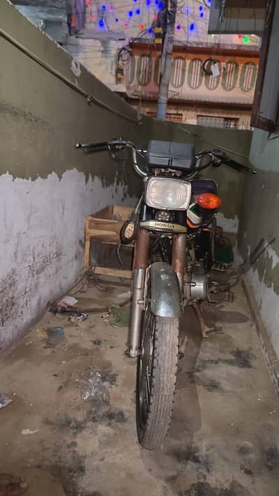 Honda 125 2015 rahimyar khan