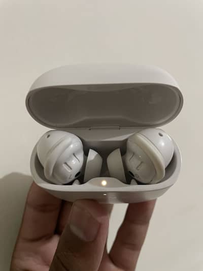 Boss Airpods