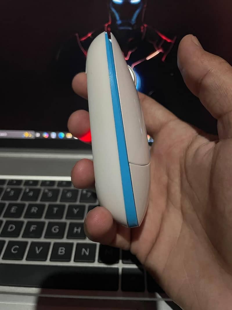 Wireless Mouse 1