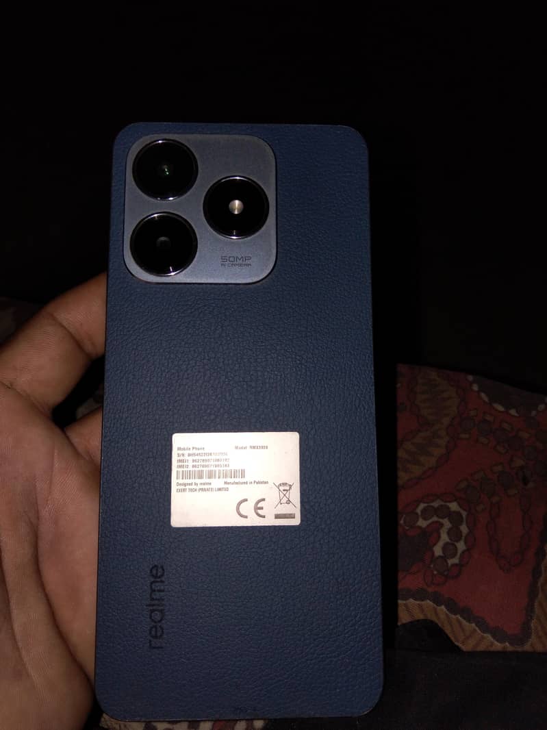 Realme C63 0