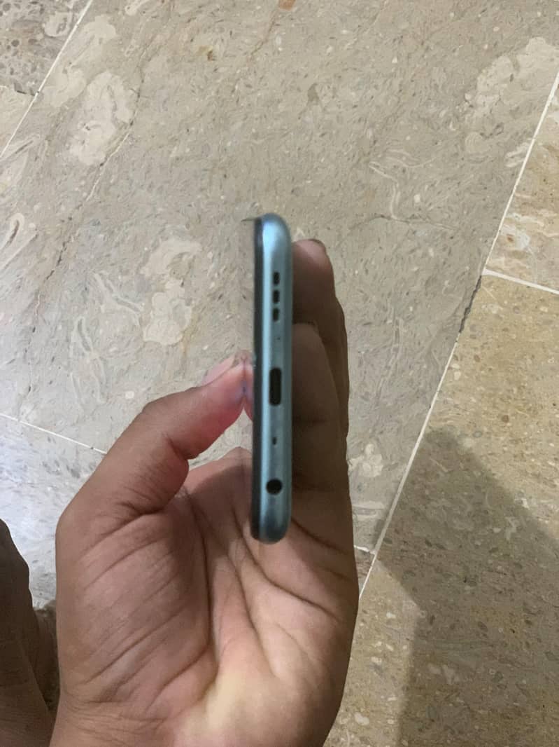 OPPO A76 5