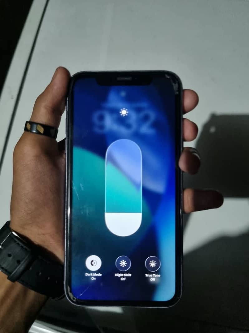 Apple iPhone 11 1