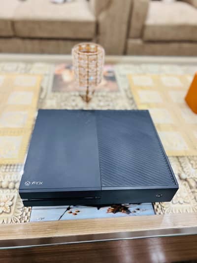 Xbox one fat model 1tb