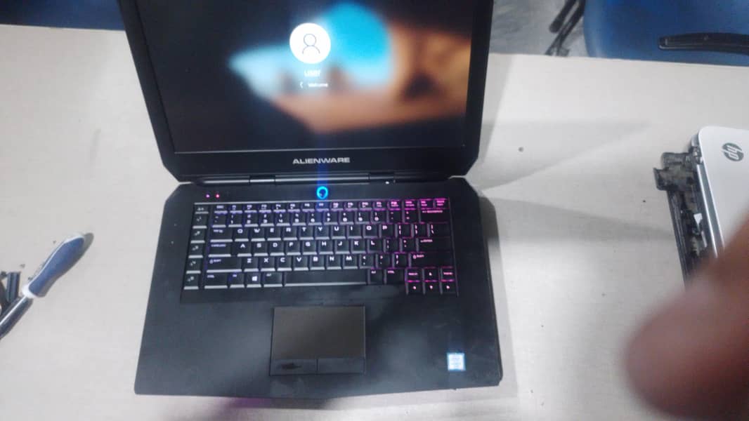 alienware 2