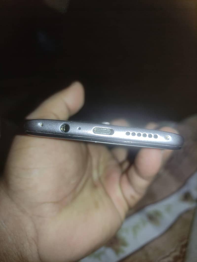 One Plus 3T 4