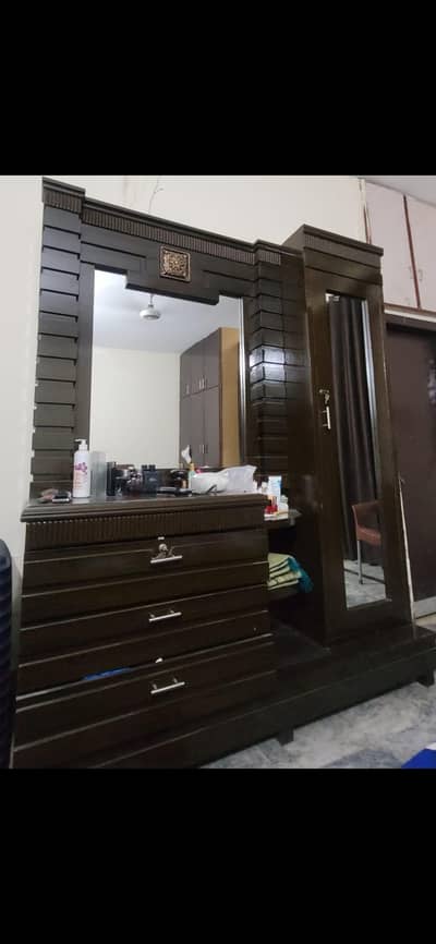 New Double Mirrored Dressing Table with side Cupboard