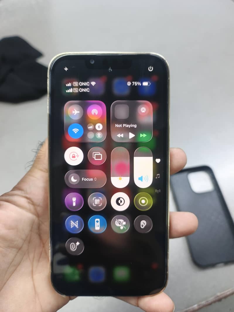 Apple iPhone 13 Pro 0