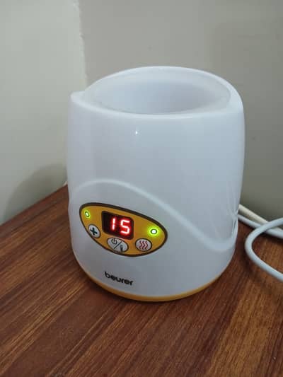 Baby bottle and food warmer
