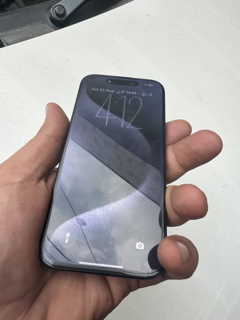 Apple iPhone 15 Pro 3