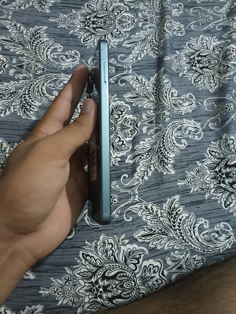 Xiaomi Redmi Note 13 Pro 1