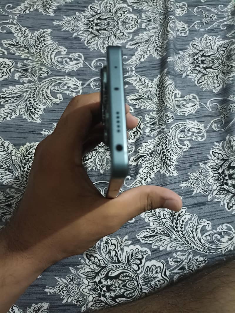 Xiaomi Redmi Note 13 Pro 2