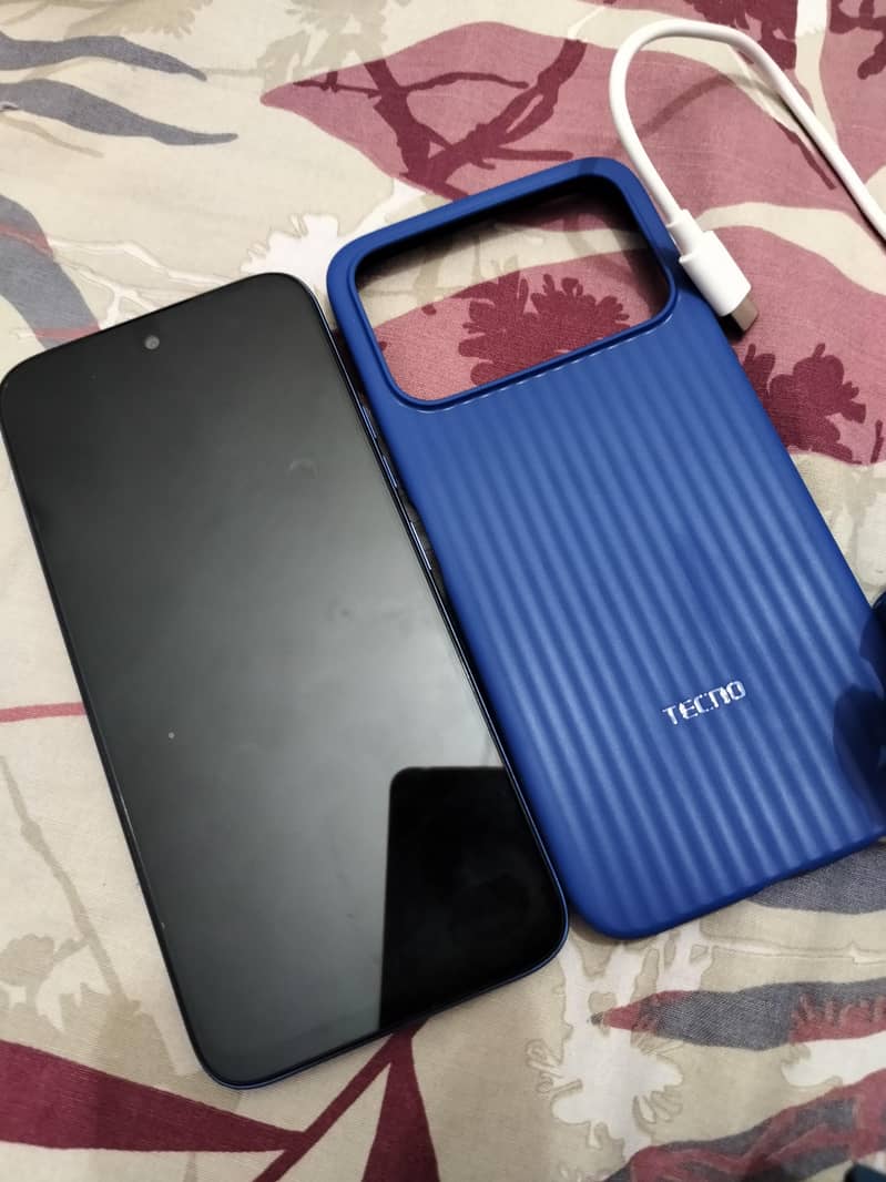 Tecno spark 50 3