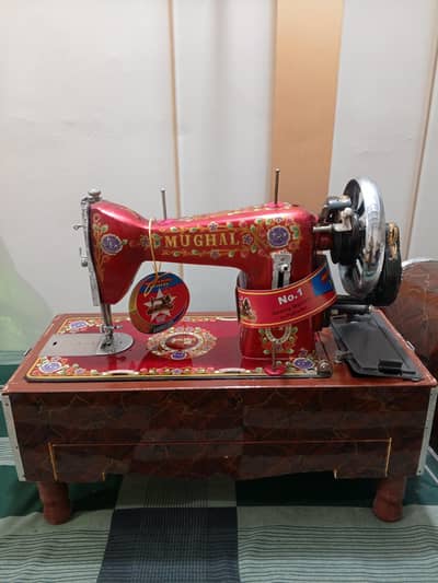 sewing machine. Salai mashine