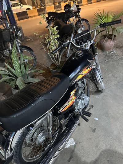 Honda. 125