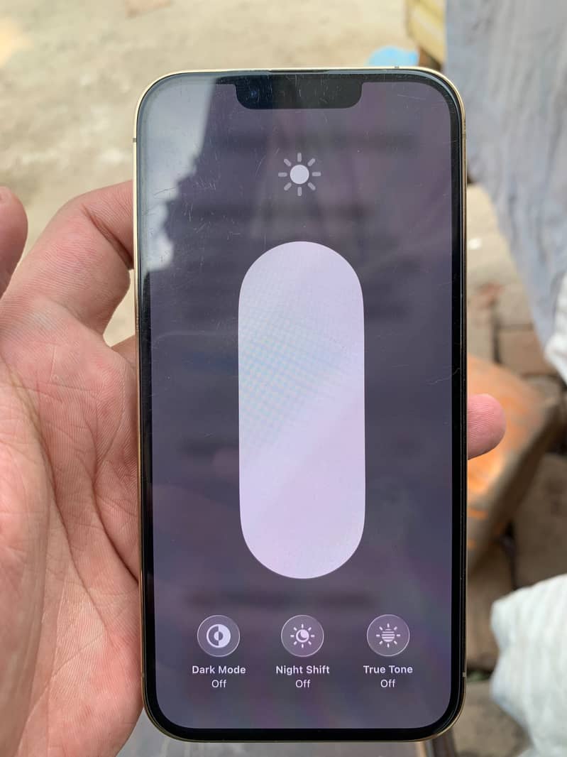 iPhone 13 Pro jv 2