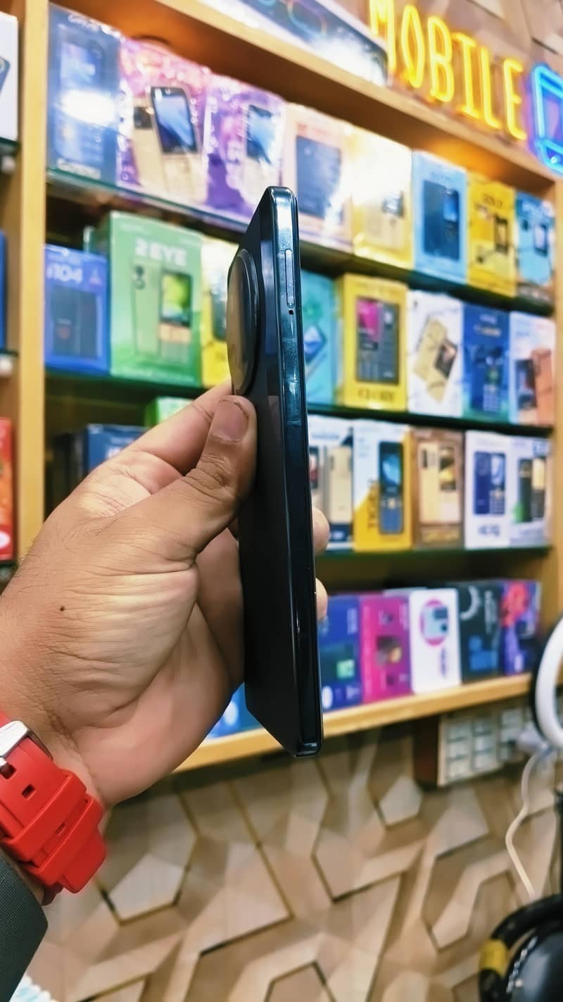 Tecno CAMON 30 2
