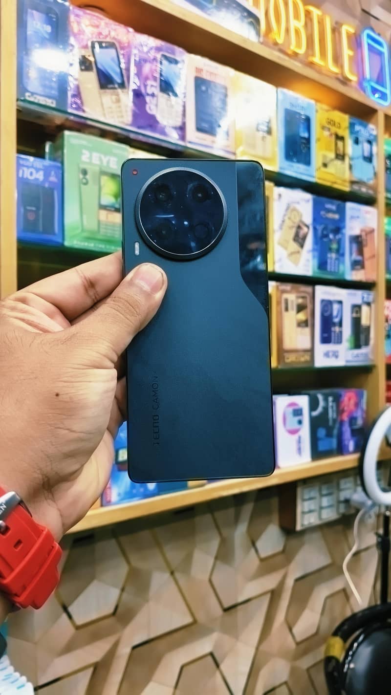 Tecno CAMON 30 3