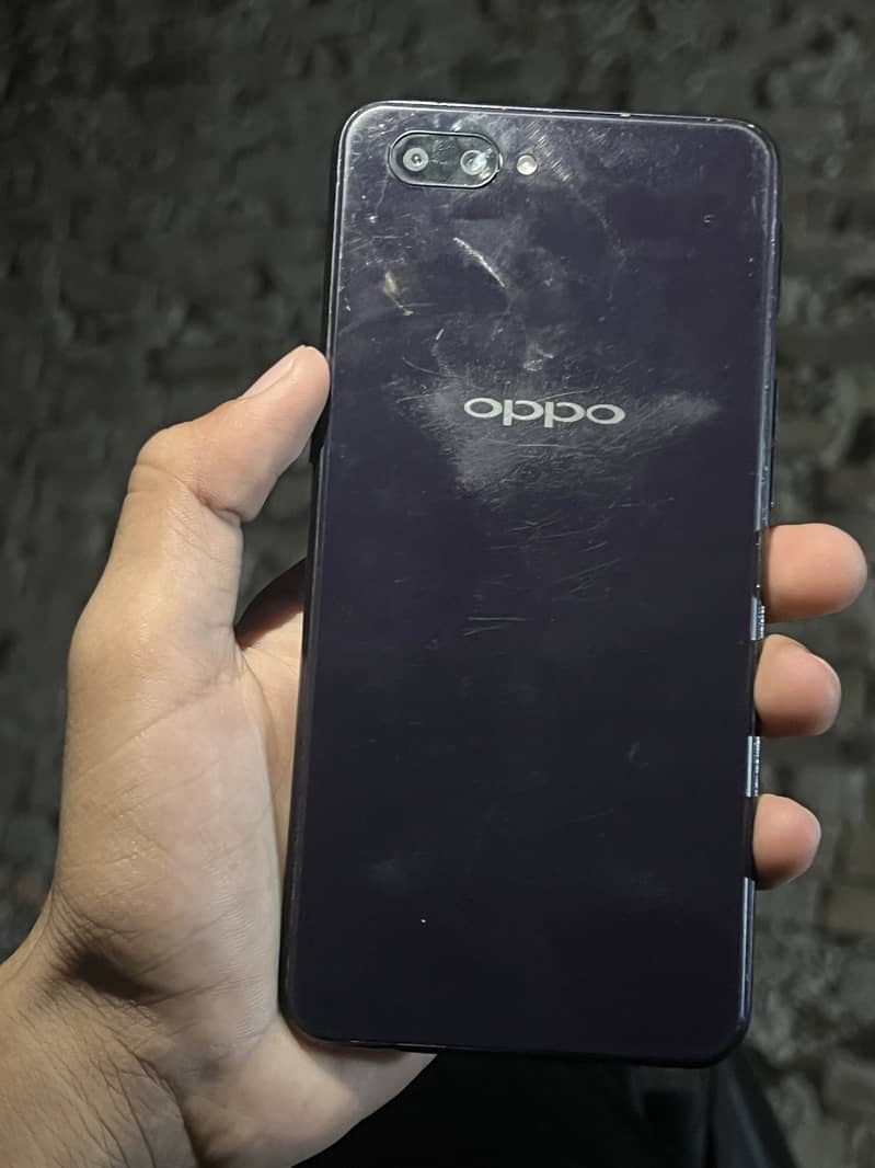 OPPO A3s 0