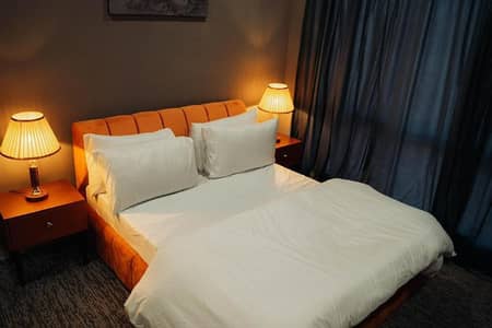 Daily & Weekly Basis, Two Bedrooms Fully Furnished Luxury Furnished Apartment Available For Rent in Gulberg Greens Islamabad, Project In Sky Park One, & Bahria Town Phase1, phase 4 &phase 7 luxury apt available