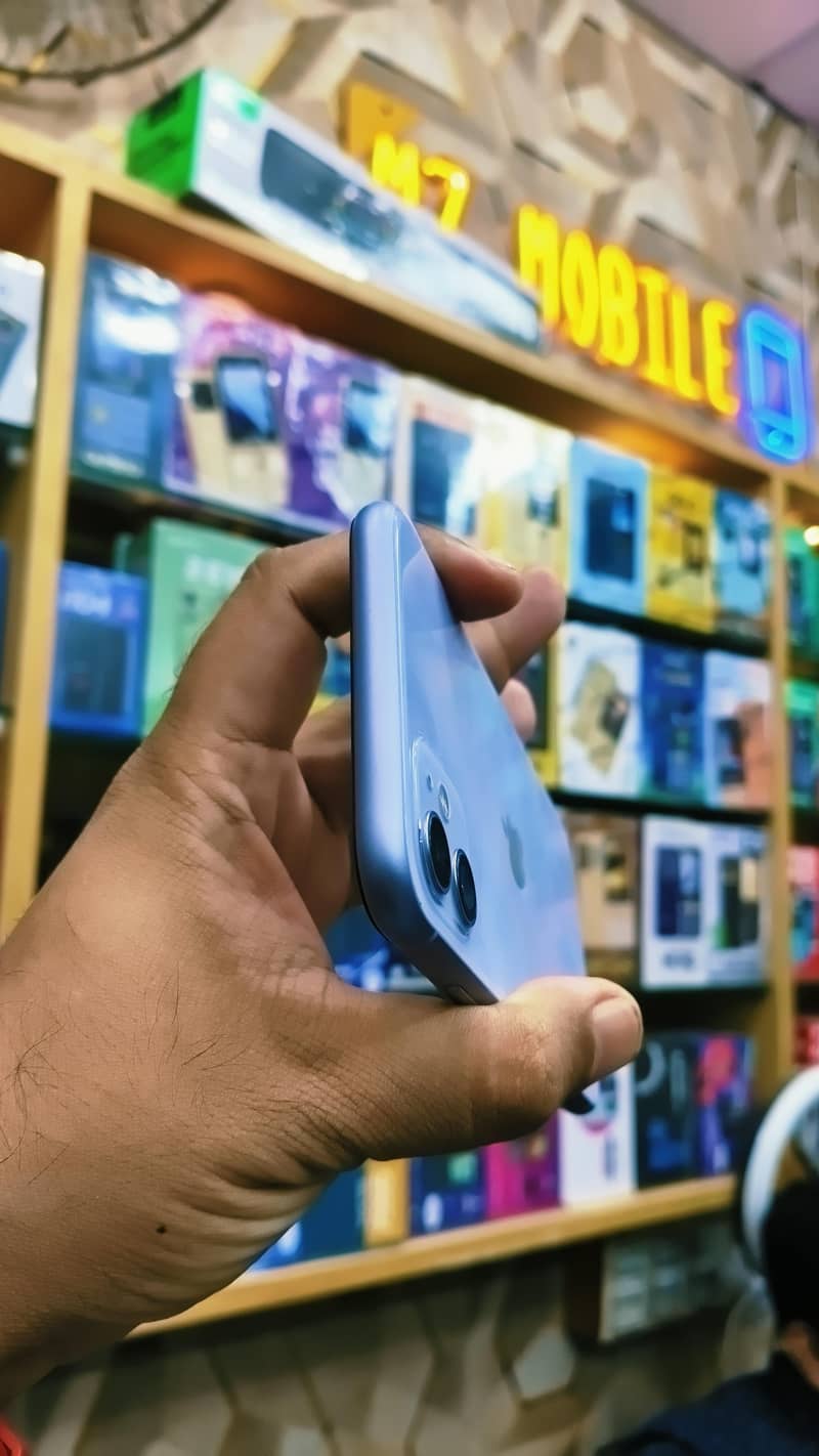 Apple iPhone 11 6