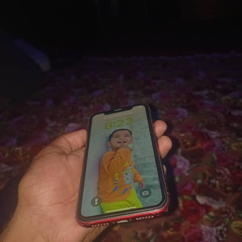 Apple iPhone 11 3