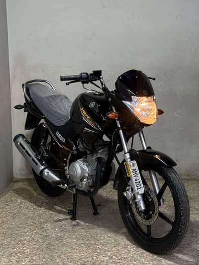 Yamaha ybr125cc 2022 model ( low millage )