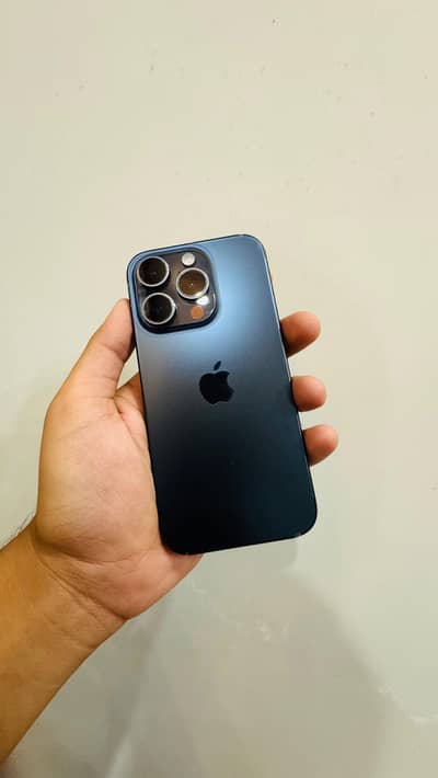 Apple iPhone 15 Pro