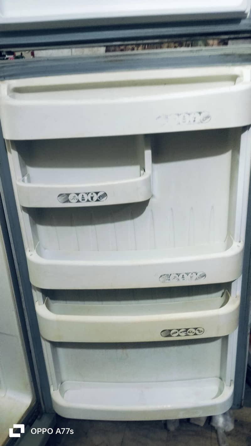 orient large fridge 2