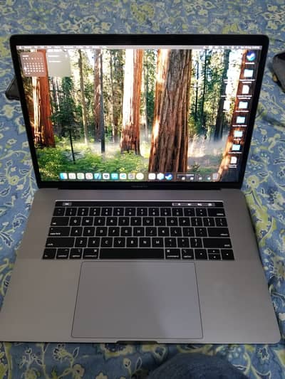 MacBook Pro 15-inch 2019 | Core i9 | 32GB RAM | 512GB SSD | Radeon Pro