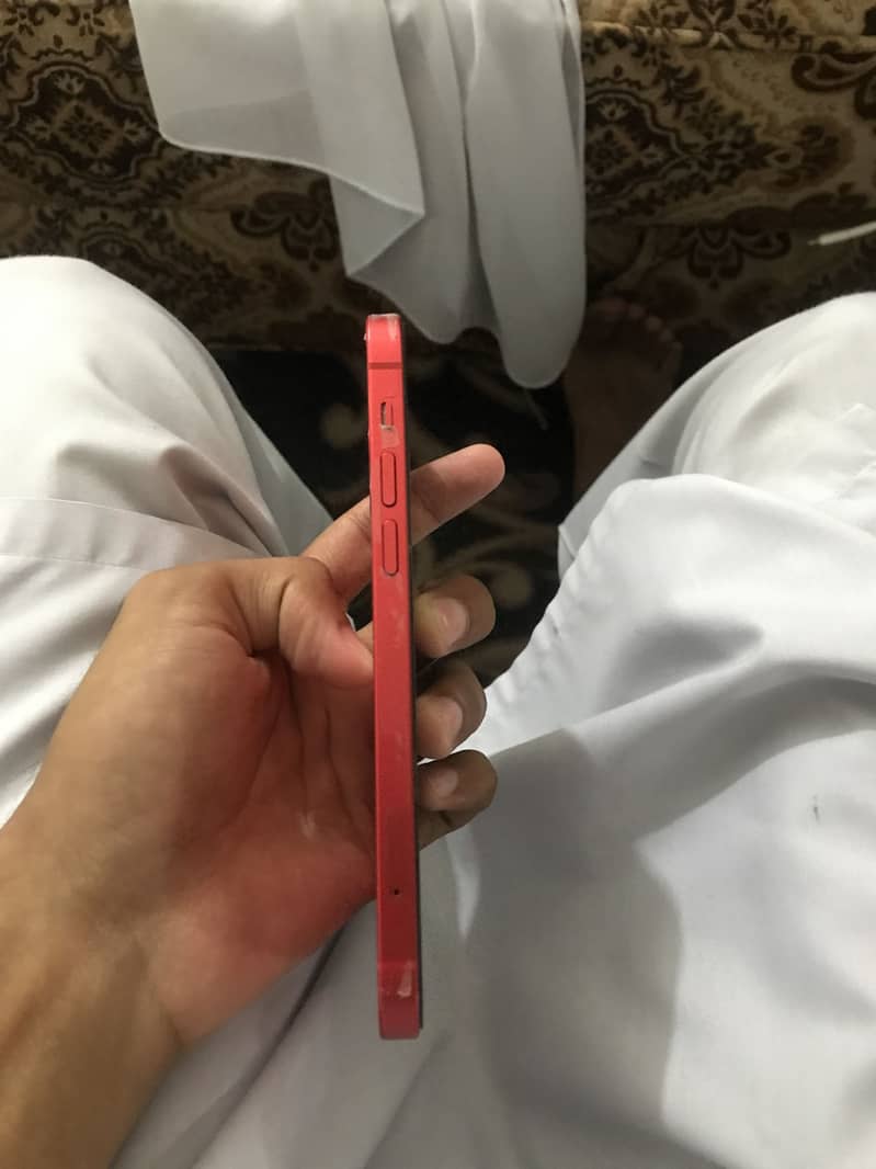 Apple iPhone 12 2