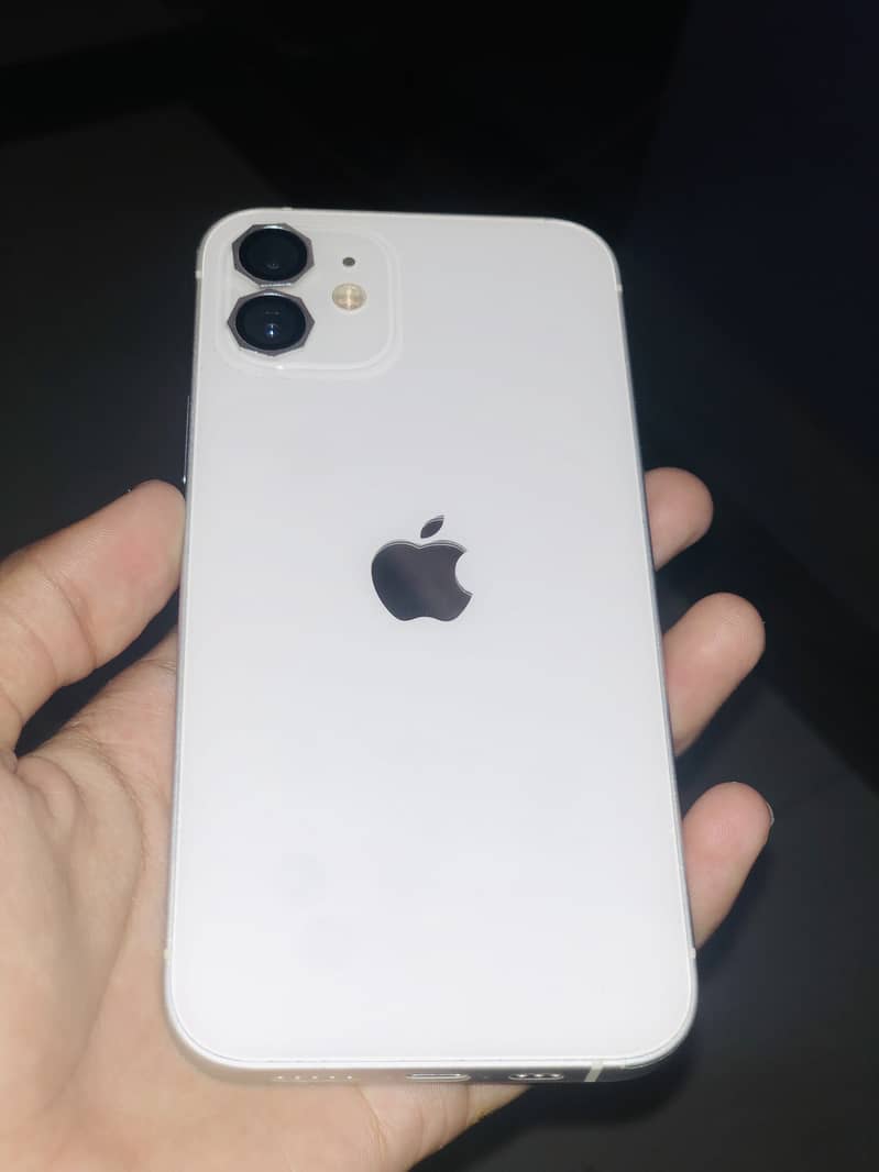 Apple iPhone 12 0