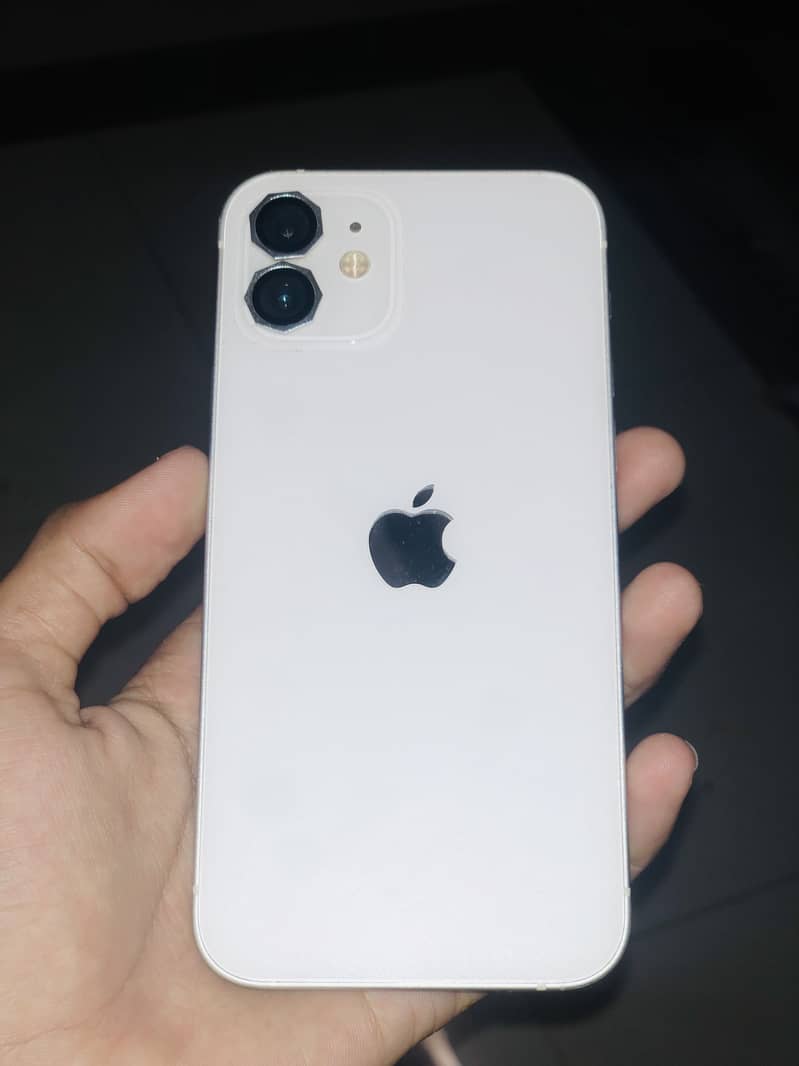 Apple iPhone 12 8