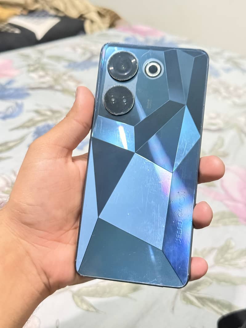 Tecno CAMON 20 4