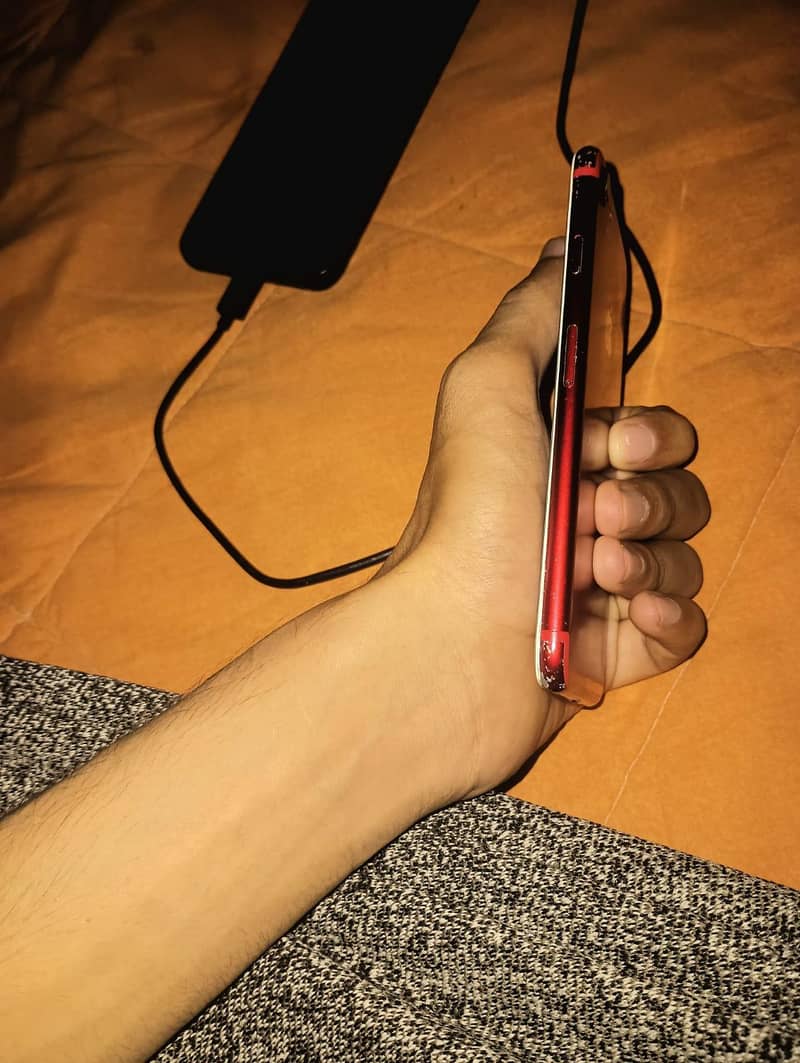 Apple iPhone 7 2