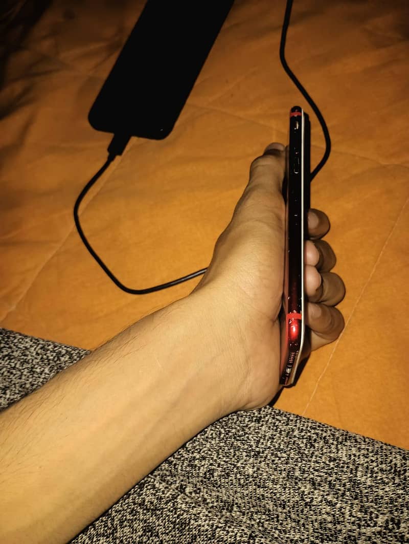 Apple iPhone 7 3