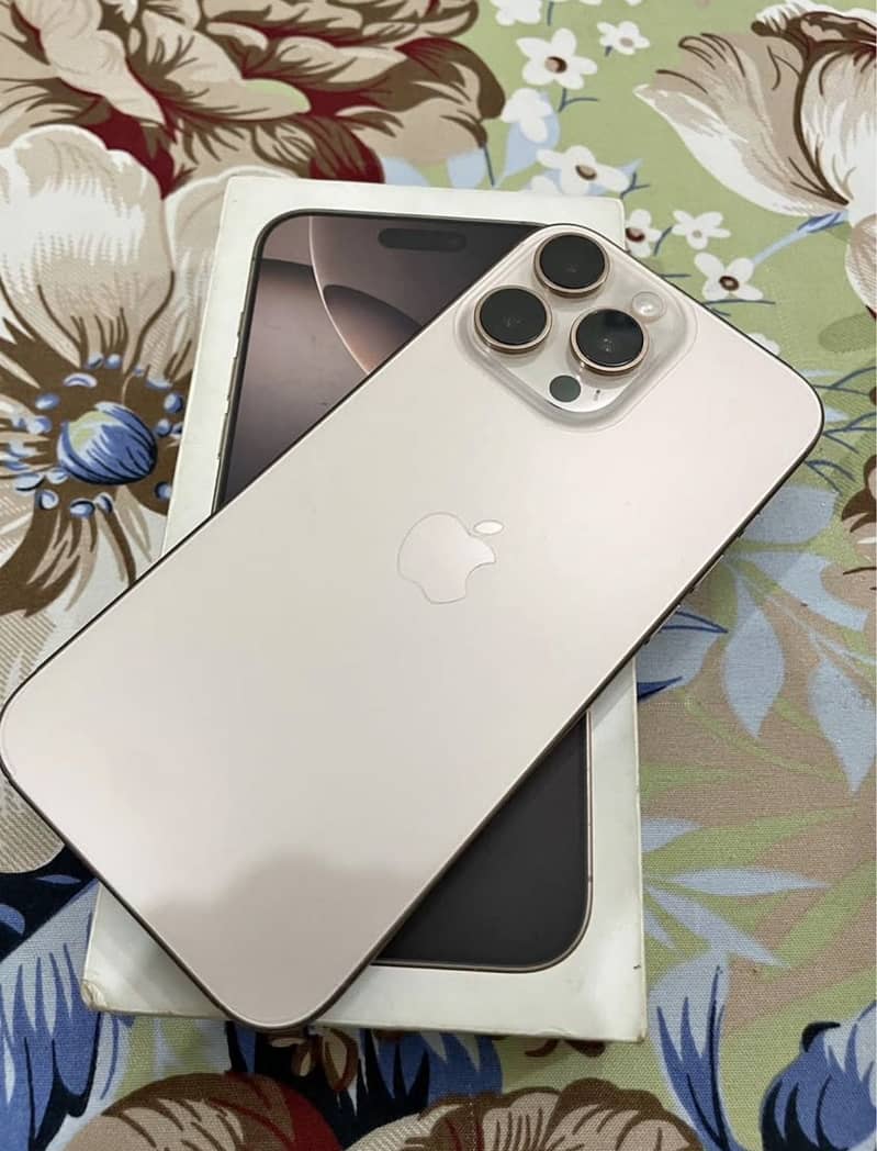 iPhone 16 Pro 2