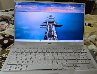 Dell Inspiron 5502 i5 11th Gen 24GB RAM and 500 SSD