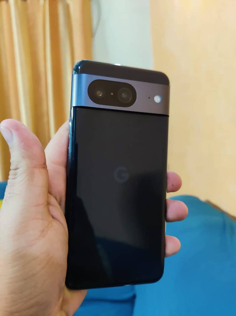 Google pixel 8 5