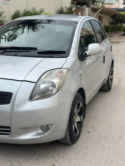 Toyota Vitz 2007