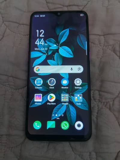 OPPO F9 Pro