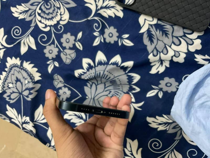 Apple iPhone 14 plus 1