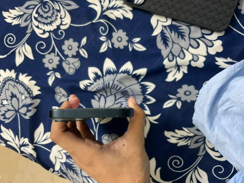 Apple iPhone 14 plus 2