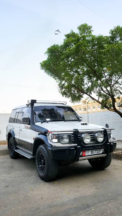 Mitsubishi Pajero 1993